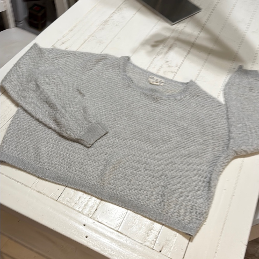 Urban heritage size, small cropped Gray Women's Sweater
